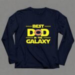 Best Dad in the Galaxy Chicago Bears Fan Tribute with Iconic 6 Long Sleeves.jpg
