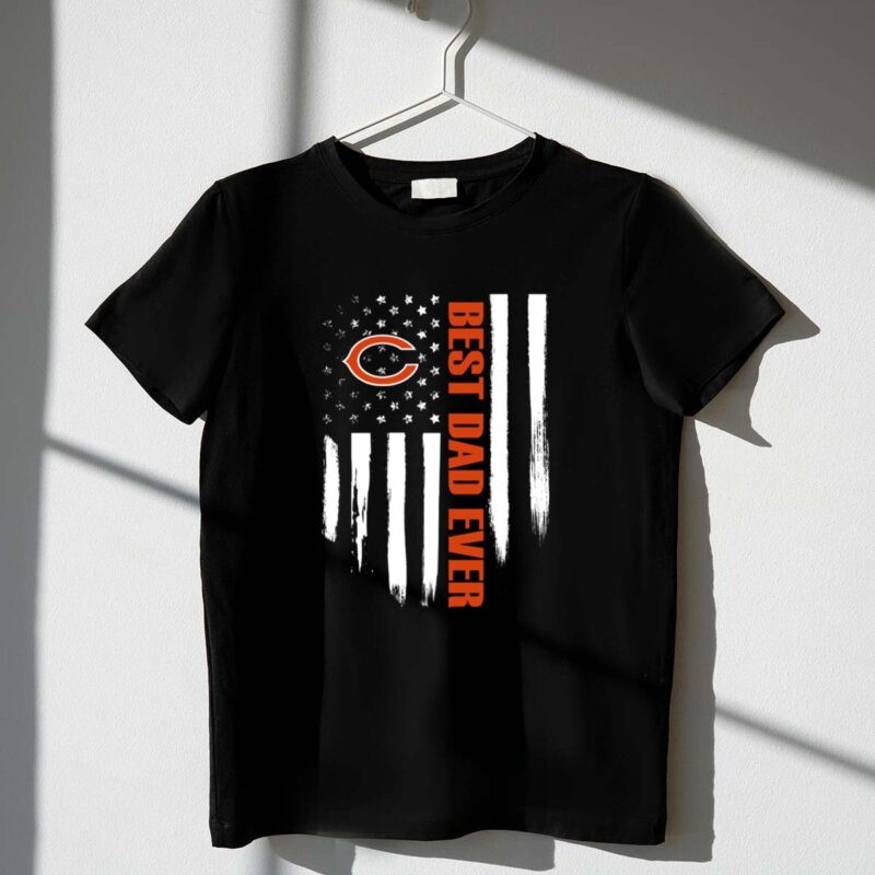 Chicago Bears Best Dad Ever American Flag 1 T Shirt.jpg