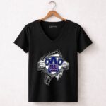 Super Dad New York Giants NY Logo Hands Ripping Open 7 Womens V Neck.jpg