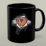 Superdad Chicago Bears Logo Inside Superhero Emblem Mug 1.jpg